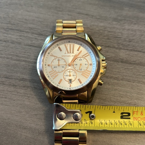 Michael Kors Bradshaw Two Tone oversized chronograph watch - Picture 8 of 8